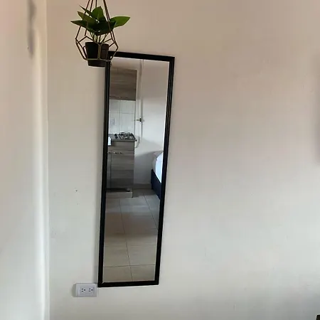 Hermoso Aparta-Estudio En Envigado Cerca De Medellin Exterior photo